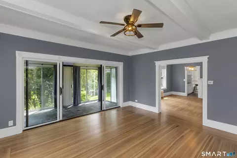 Living - 320 Mapleton Ave, Suffield, CT 06078 photo 3 of 5