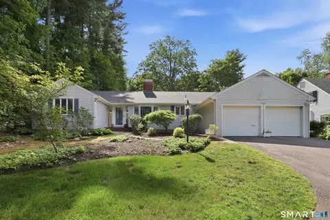 111 Mountain Rd, West Hartford, CT 06107
