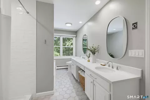 Bath - 212 Cold Spring Rd, Avon, CT 06001 photo 3 of 5