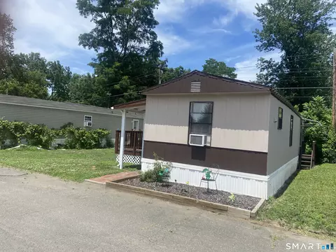 236 Fairway Dr, East Windsor, CT 06088