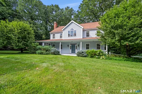 16 Cedar Grove Rd, Southbury, CT 06488