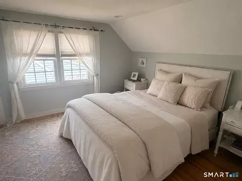Bedroom - 111 Beverly Rd, Wethersfield, CT 06109 photo 3 of 3