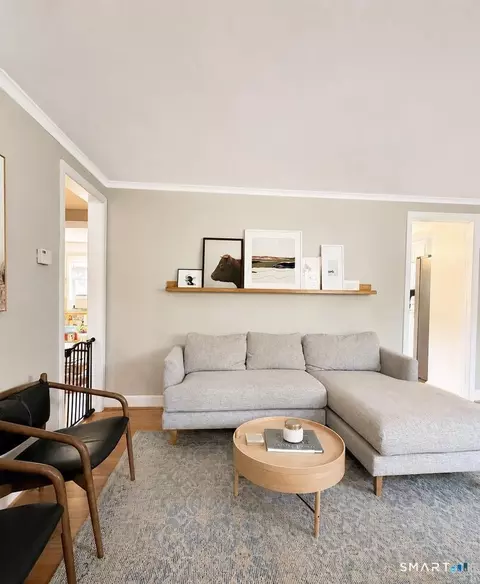 Living - 111 Beverly Rd, Wethersfield, CT 06109 photo 1 of 3