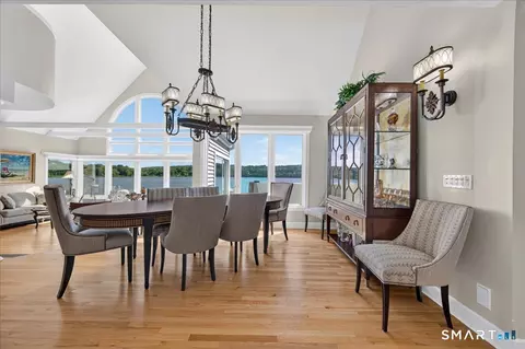 Dining - 409 River Rd, Deep River, CT 06417 photo 1 of 2