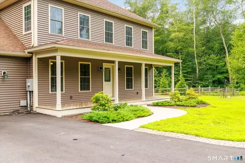 Exterior - 125 Hartford Pike, Killingly, CT 06241 photo 2 of 10