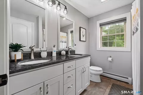 Bath - 125 Hartford Pike, Killingly, CT 06241 photo 2 of 3