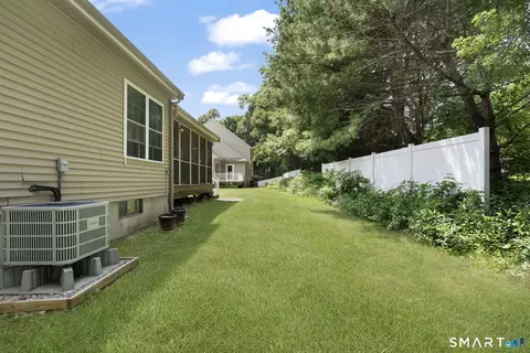 Exterior - 78 Perry St #192, Putnam, CT 06260 photo 6 of 10