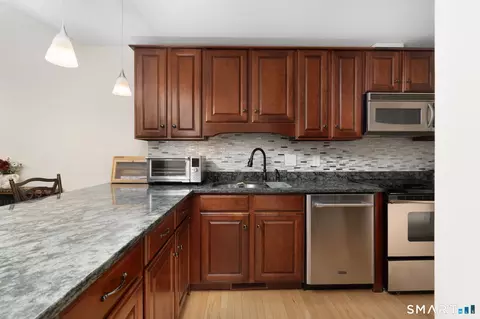 Kitchen - 78 Perry St #192, Putnam, CT 06260 photo 4 of 4