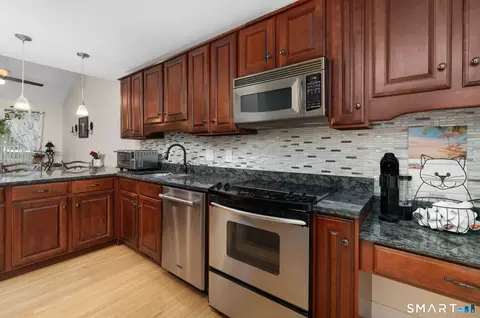Kitchen - 78 Perry St #192, Putnam, CT 06260 photo 1 of 4
