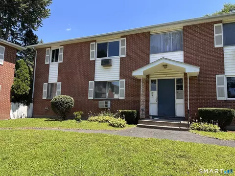 273 Queen St #3B, Southington, CT 06489