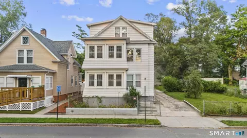93 Porter St, New Haven, CT 06519