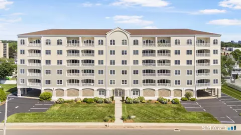 343 Beach St #603, West Haven, CT 06516