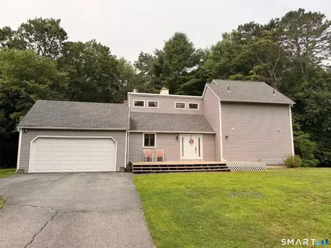 212 Cabin Rd, Colchester, CT 06415