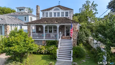 17 Oliver St, Norwalk, CT 06854