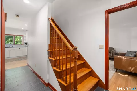 Entry Way - 393 Copse Rd, Madison, CT 06443 photo 1 of 2