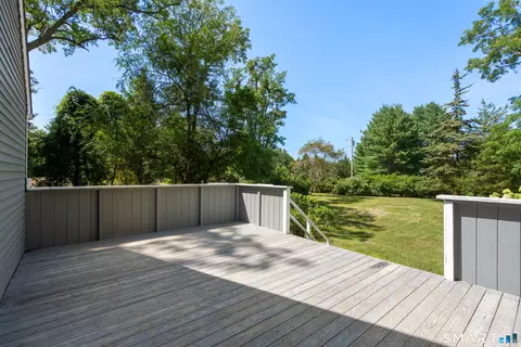 Exterior - 393 Copse Rd, Madison, CT 06443 photo 5 of 8