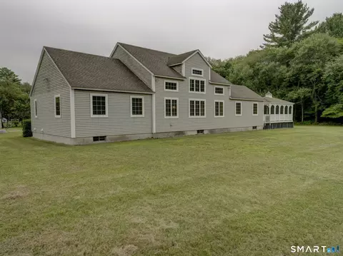 Exterior - 6 Autumn Rdg, Windham, CT 06280 photo 4 of 7