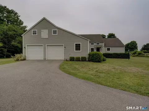Exterior - 6 Autumn Rdg, Windham, CT 06280 photo 2 of 7