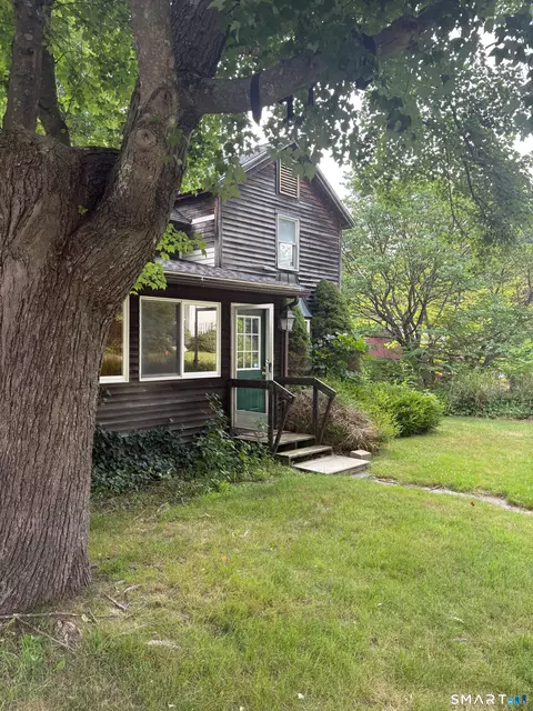 43 Verville Rd, Avon, CT 06001