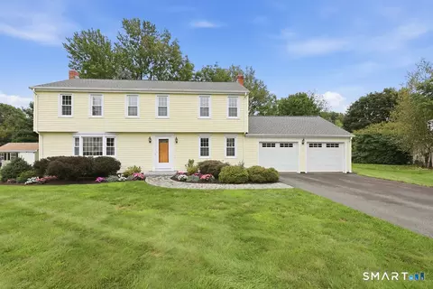 78 Wadsworth St, Glastonbury, CT 06033