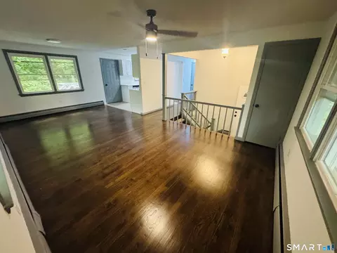 6 Elaine St, Bozrah, CT 06334