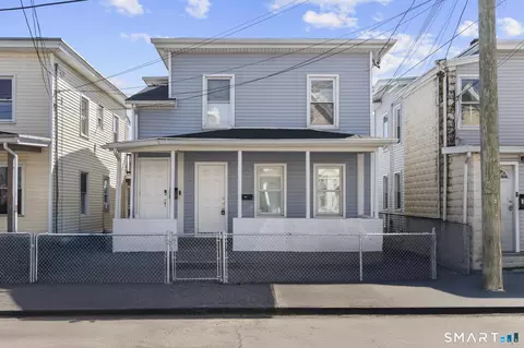 75 Commercial St, Bridgeport, CT 06606