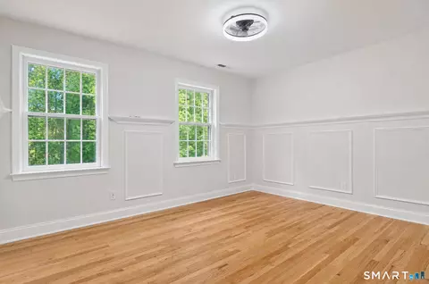 Bedroom - 2 Sutherland Dr, Sandy Hook, CT 06482 photo 5 of 6
