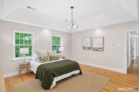 Bedroom - 2 Sutherland Dr, Sandy Hook, CT 06482 photo 2 of 6