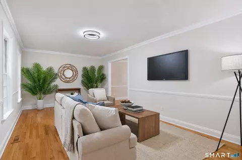Living - 2 Sutherland Dr, Sandy Hook, CT 06482 photo 2 of 4