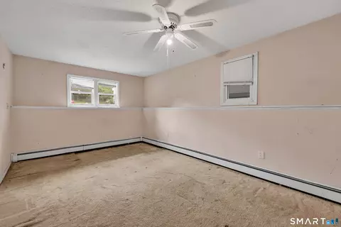 Bedroom - 57 Glen Eagle Dr, Bristol, CT 06010 photo 5 of 7