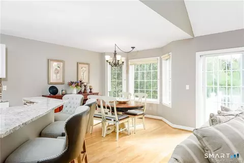 Dining - 83 Fox Holw #83, Avon, CT 06001 photo 2 of 2