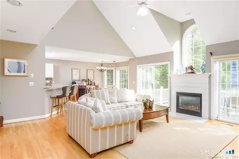 Living - 83 Fox Holw #83, Avon, CT 06001 photo 1 of 1