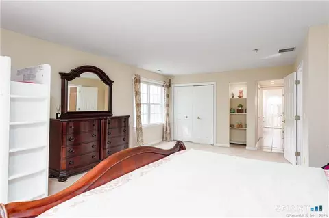 Bedroom - 83 Fox Holw #83, Avon, CT 06001 photo 6 of 6