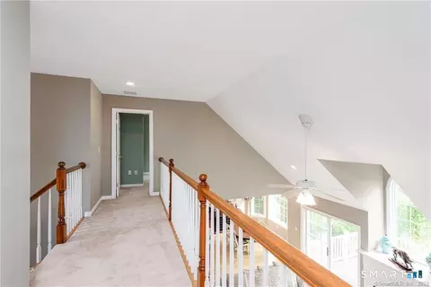 Entry Way - 83 Fox Holw #83, Avon, CT 06001 photo 7 of 8