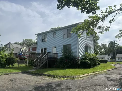 672 Woodward Ave #672, East Haven, CT 06512