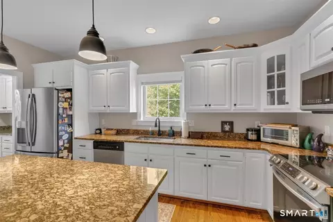 2 Chapman Chase Chase #2, Windsor Locks, CT 06096 photo 8