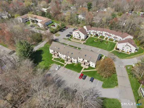 View/Area - 308 Village Dr #308, Torrington, CT 06790 photo 9 of 9