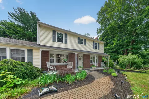 215 W Pond Rd Ext, North Branford, CT 06471