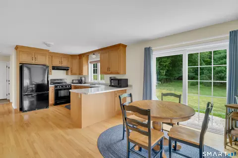 Kitchen - 70 Noahs Way, Sprague, CT 06330 photo 5 of 5