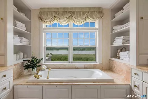 Bath - 323 River Rd, Deep River, CT 06417 photo 1 of 5