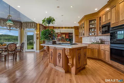 Kitchen - 323 River Rd, Deep River, CT 06417 photo 1 of 3