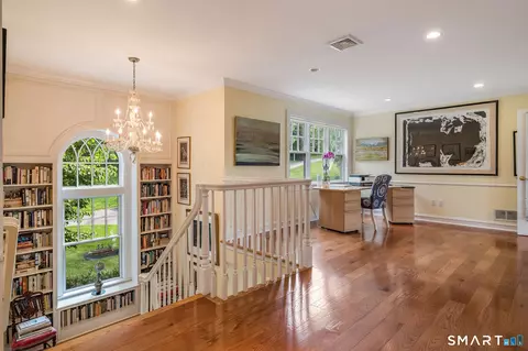 Entry Way - 323 River Rd, Deep River, CT 06417 photo 5 of 5