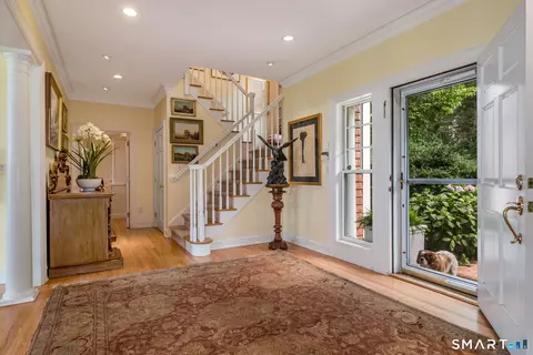 Entry Way - 323 River Rd, Deep River, CT 06417 photo 1 of 5