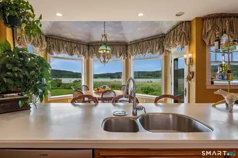 Kitchen - 323 River Rd, Deep River, CT 06417 photo 3 of 3