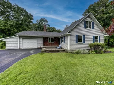 393 Turkey Hill Rd, Haddam, CT 06438