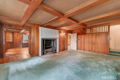 Living - 218 N Bigelow Rd, Hampton, CT 06247 photo 5 of 5