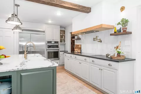 Kitchen - 24 Wright Rd, Canton, CT 06019 photo 4 of 5