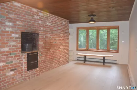 Living - 24 Wright Rd, Canton, CT 06019 photo 2 of 3