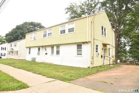 141 Pennsylvania Ave, New Britain, CT 06052