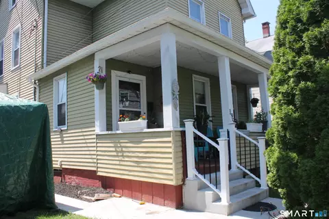 195 Sherman Ave, Meriden, CT 06450